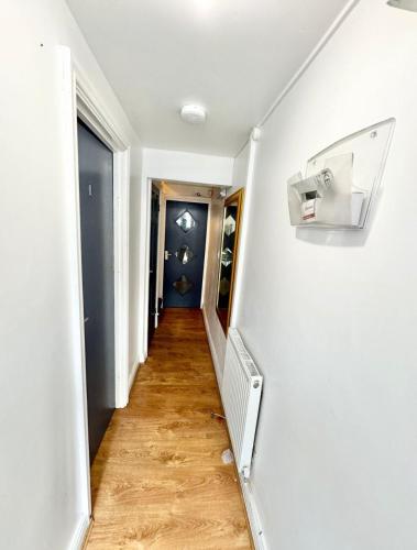 A szálláshely kívülről, Karan Lodge in Mildenhall A szálláshely kívülről, Karan Lodge in Mildenhall