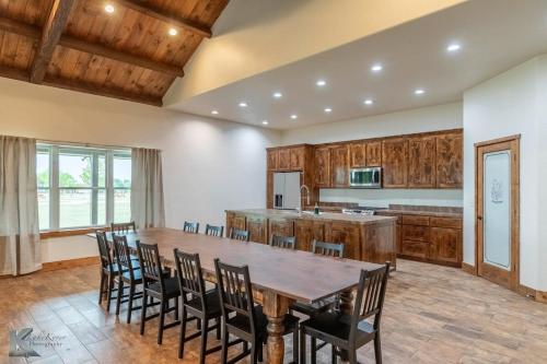 кухня, Family Adventure Retreat! in Істленд (Техас) кухня, Family Adventure Retreat! in Істленд (Техас)