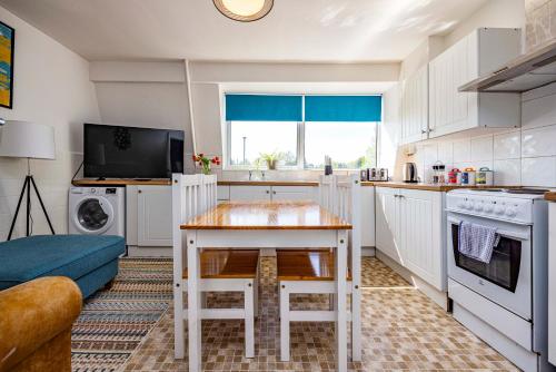 Spacious apartment sleeps 6 - Uni, sports, trades in 貝斯頓中部 Spacious apartment sleeps 6 - Uni, sports, trades in 貝斯頓中部