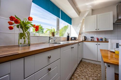 Spacious apartment sleeps 6 - Uni, sports, trades in 貝斯頓中部 Spacious apartment sleeps 6 - Uni, sports, trades in 貝斯頓中部