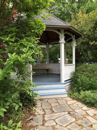 This photo about Swan Motel shared on HyHotel.com