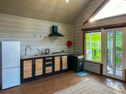 Khatka Lisnyka in Verhovyna Khatka Lisnyka in Verhovyna