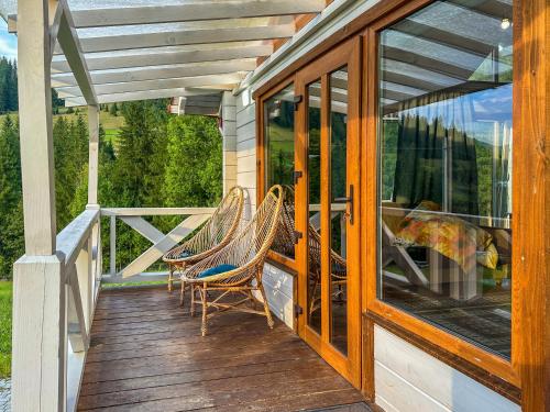 Khatka Lisnyka in Verhovyna Khatka Lisnyka in Verhovyna