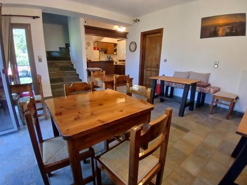 Étterem, Αρχοντικό (Αρχοντικο) in Megalo Chorio Étterem, Αρχοντικό (Αρχοντικο) in Megalo Chorio