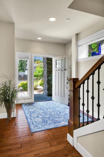 Luxury Home In Bothell's Spirit Ridge in Bothell (Washington) Luxury Home In Bothell's Spirit Ridge in Bothell (Washington)