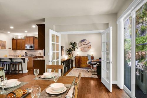 Luxury Home In Bothell's Spirit Ridge in Bothell (Washington) Luxury Home In Bothell's Spirit Ridge in Bothell (Washington)