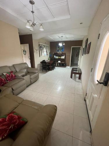 Geos House in Los Santos Geos House in Los Santos