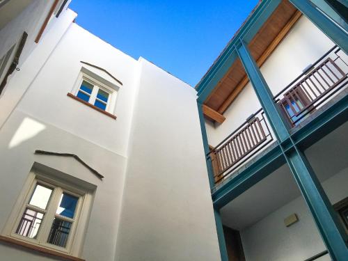 Apartamentos El Baciyelmo