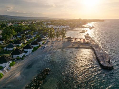 Decameron Club Caribbean Runaway Bay, Ramada All-Inclusive Resort in Runaway Bay Decameron Club Caribbean Runaway Bay, Ramada All-Inclusive Resort in Runaway Bay