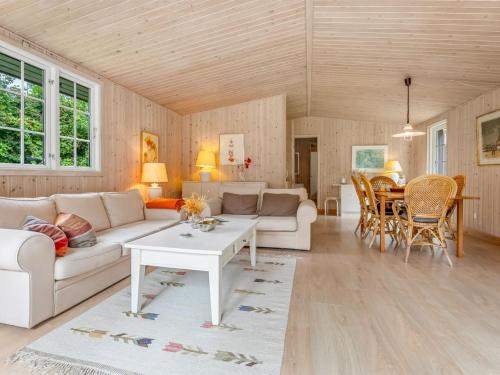 Holiday Home Tineke - 200m from the sea by Interhome in Gedser Holiday Home Tineke - 200m from the sea by Interhome in Gedser