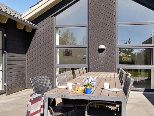 Holiday Home Lova - 600m from the sea by Interhome in Oksby Holiday Home Lova - 600m from the sea by Interhome in Oksby