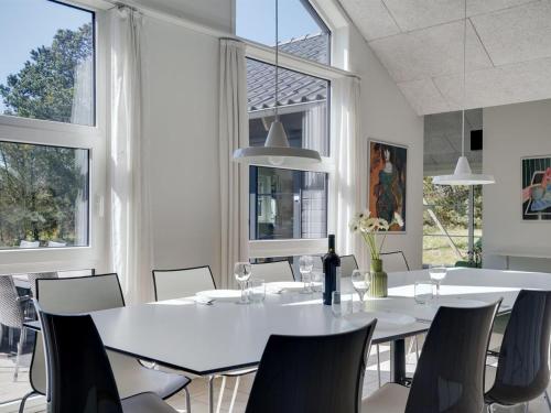 Holiday Home Lova - 600m from the sea by Interhome in Oksby Holiday Home Lova - 600m from the sea by Interhome in Oksby