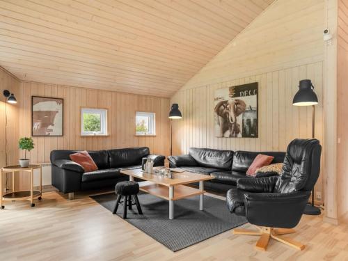 Holiday Home Femke - 250m to the fjord by Interhome in Hals Holiday Home Femke - 250m to the fjord by Interhome in Hals