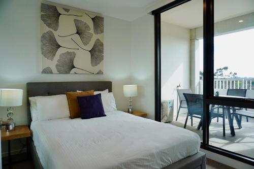 Simply Luxe - 2BR 2Bath Stay in Ivanhoe Simply Luxe - 2BR 2Bath Stay in Ivanhoe