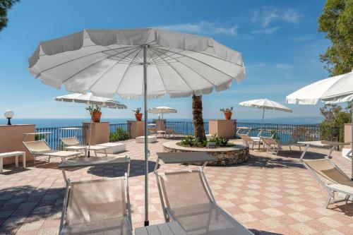 Vistas, Excelsior Palace Hotel in Taormina Vistas, Excelsior Palace Hotel in Taormina