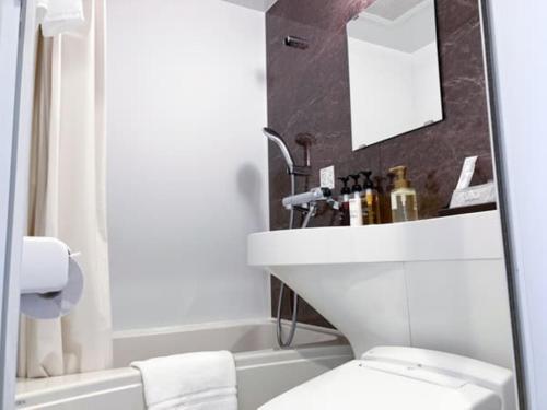 Bathroom, Hotel LIVEMAX Ryogoku in Ryōgoku Bathroom, Hotel LIVEMAX Ryogoku in Ryōgoku