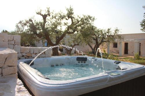 Bañera de hidromasaje, Il Gabellota Resort in Alberobello Bañera de hidromasaje, Il Gabellota Resort in Alberobello