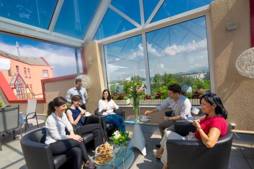 Μπαλκόνι/βεράντα, Maximilian Hotel & Apartments Weil am Rhein / Basel in Βέιλ Αμ Ράιν Μπαλκόνι/βεράντα, Maximilian Hotel & Apartments Weil am Rhein / Basel in Βέιλ Αμ Ράιν