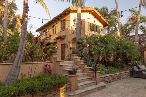 Oceanfront Luxury Home Sunset Views in Sunset Cliffs Oceanfront Luxury Home Sunset Views in Sunset Cliffs