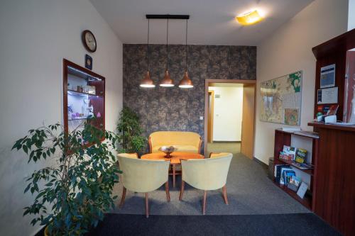 Lobby, Hotel SENIMO in Olomouc Lobby, Hotel SENIMO in Olomouc