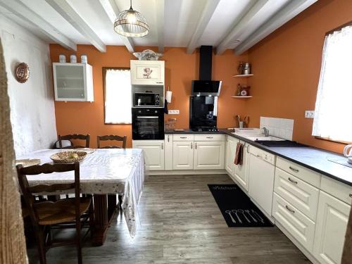 Riban in Sabres Riban in Sabres