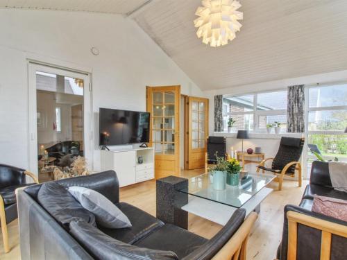 Holiday Home Erle - 1-5km from the sea by Interhome in Nordby Holiday Home Erle - 1-5km from the sea by Interhome in Nordby