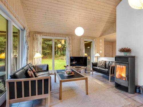 Holiday Home Mart - 1-6km from the sea by Interhome in Bredmose Holiday Home Mart - 1-6km from the sea by Interhome in Bredmose