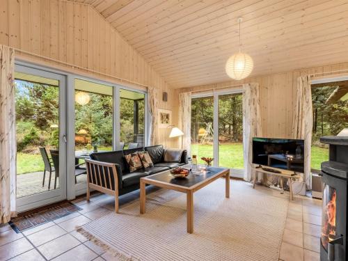 Holiday Home Mart - 1-6km from the sea by Interhome in Bredmose Holiday Home Mart - 1-6km from the sea by Interhome in Bredmose