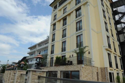 Kert, Vurna Butik Hotel in Akcaabat Kert, Vurna Butik Hotel in Akcaabat