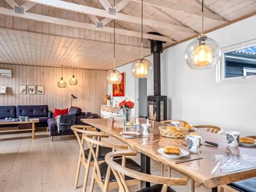 Holiday Home Mira - 500m from the sea by Interhome in Gedser Holiday Home Mira - 500m from the sea by Interhome in Gedser