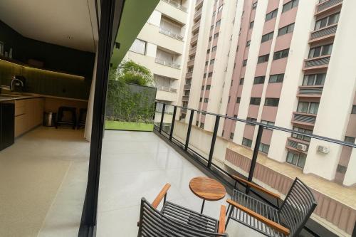 Μπαλκόνι/βεράντα, Xtay Oslo Florianópolis - Estúdio Completo para Dois, Próximo ao Litoral (Xtay Oslo Florianopolis - Estudio Completo para Dois, Proximo ao Litoral) in Florianopolis Μπαλκόνι/βεράντα, Xtay Oslo Florianópolis - Estúdio Completo para Dois, Próximo ao Litoral (Xtay Oslo Florianopolis - Estudio Completo para Dois, Proximo ao Litoral) in Florianopolis