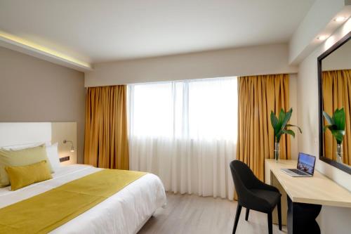 Athens Avenue Hotel - image 12