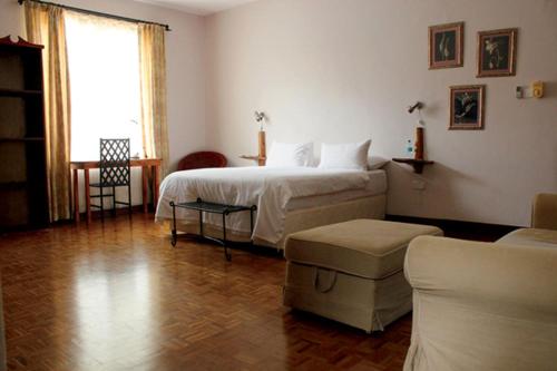 This photo about Boulevard Inn shared on HyHotel.com