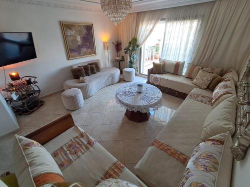 Yassir Kahtan in Souani Yassir Kahtan in Souani