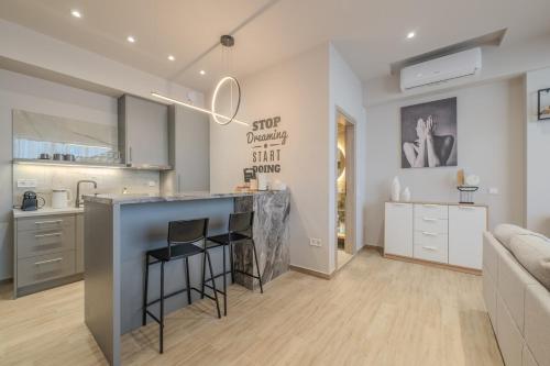 Minimal Style Apartment in Piraeus Minimal Style Apartment in Piraeus