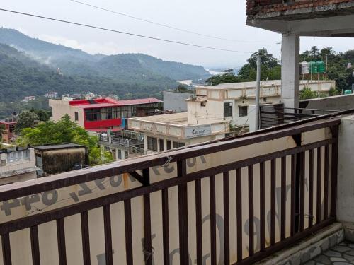 MOONSHIVA STAY and CAFE in Tapovan MOONSHIVA STAY and CAFE in Tapovan