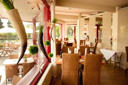 Balcony/terrace, Malteser Komturei Hotel / Restaurant in Bergisch Gladbach Balcony/terrace, Malteser Komturei Hotel / Restaurant in Bergisch Gladbach