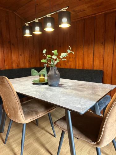 Facilities, NEU! Seepanorama, am See 15 min von Interlaken in Oberried am Brienzersee Facilities, NEU! Seepanorama, am See 15 min von Interlaken in Oberried am Brienzersee