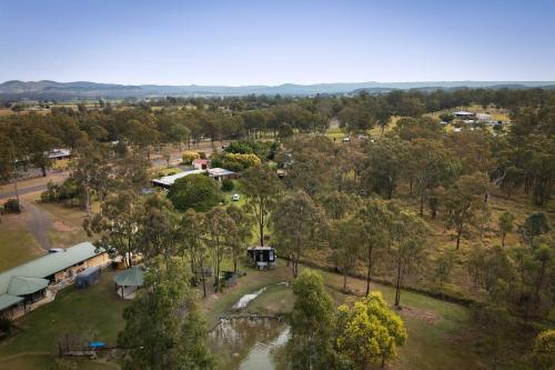 Bethesda Farmstead by Tiny Away in แกตตัน Bethesda Farmstead by Tiny Away in แกตตัน