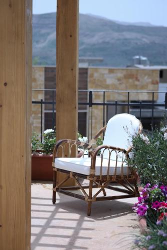 Balcony/terrace, Beyt El Midan in Ehden Balcony/terrace, Beyt El Midan in Ehden