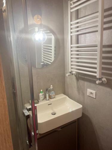 Blue City House in Castelnuovo Di Porto Blue City House in Castelnuovo Di Porto