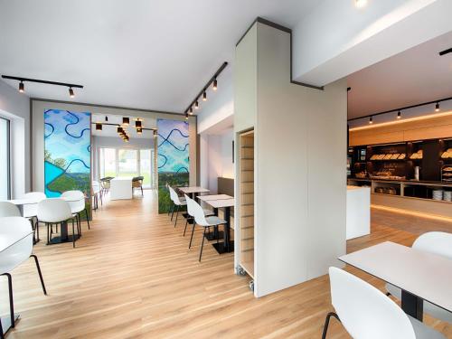 Lobby, B&B Hotel Ravensburg in Ravensburg Lobby, B&B Hotel Ravensburg in Ravensburg