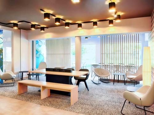 Lobby, B&B Hotel Ravensburg in Ravensburg Lobby, B&B Hotel Ravensburg in Ravensburg