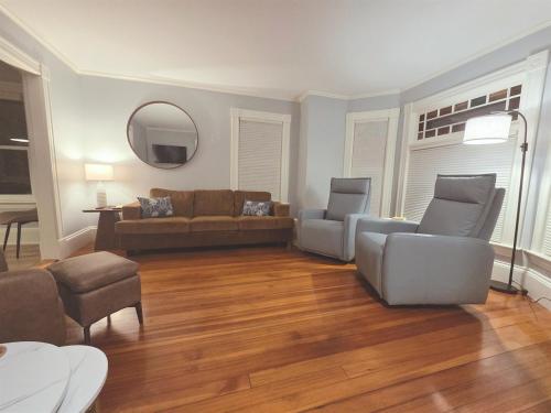 Facilities, The Leverett House in Keene (NH) Facilities, The Leverett House in Keene (NH)