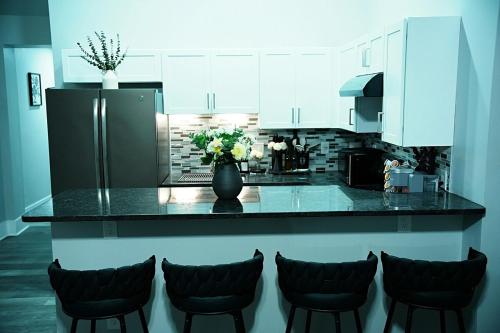 Modern Minimalist Home in the heart of Reading in Reading Modern Minimalist Home in the heart of Reading in Reading