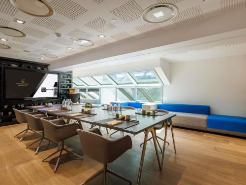 Meeting room / ballrooms, Novotel Paris Les Halles Hotel in 1st - Louvre - Chatelet Meeting room / ballrooms, Novotel Paris Les Halles Hotel in 1st - Louvre - Chatelet