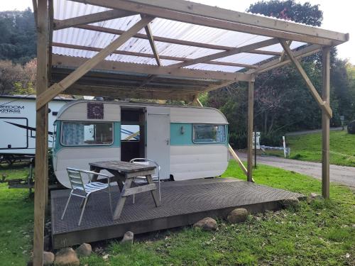 Dickson Holiday Park in Thames Dickson Holiday Park in Thames