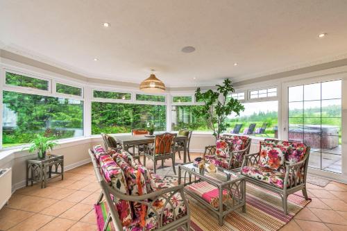 ห้องส่วนกลางสำหรับนั่งเล่น/ดูทีวี, Finest Retreats - Grassyards House in เซนต์ ฟิลแลนส์ ห้องส่วนกลางสำหรับนั่งเล่น/ดูทีวี, Finest Retreats - Grassyards House in เซนต์ ฟิลแลนส์