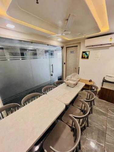 Hotel Shaligram Inn in Ahmedabad Hotel Shaligram Inn in Ahmedabad