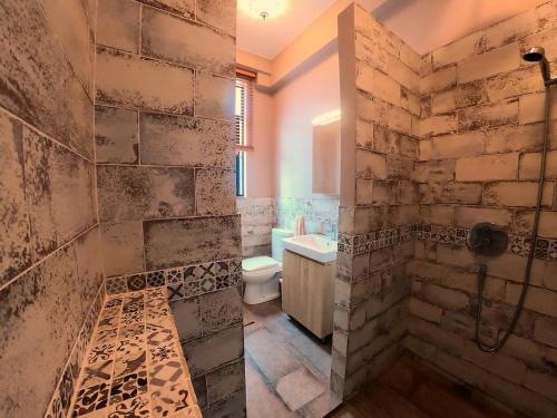 Shower, The Red House in Sai Kung Shower, The Red House in Sai Kung